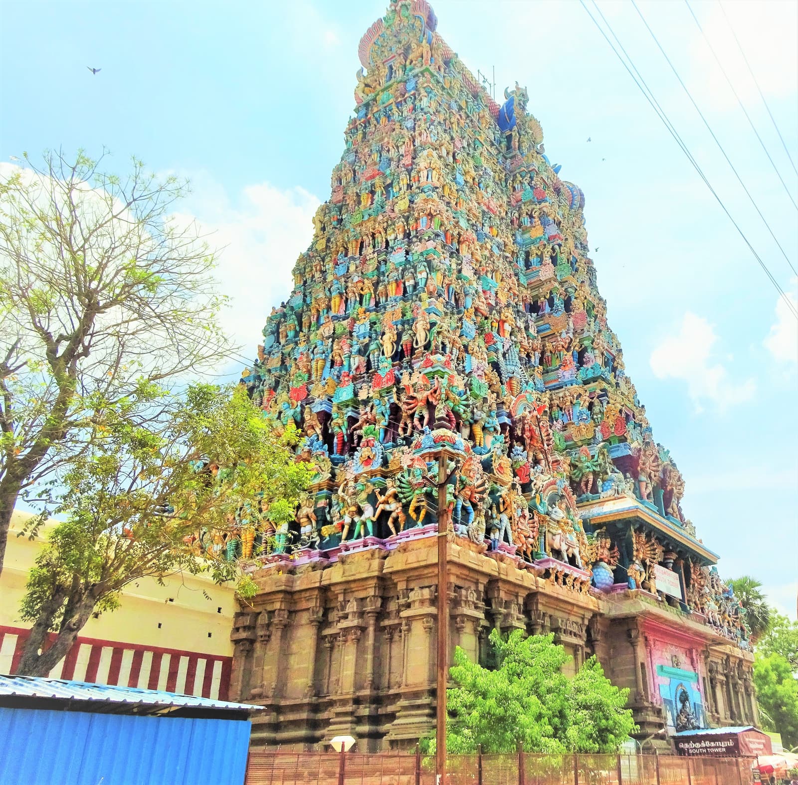 Meenakshi Amman temple gopuram